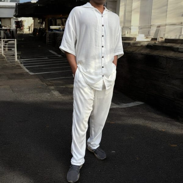 Oversized white short sleeve shirt made from breathable cotton