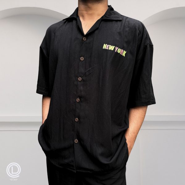 Oversized New York embroidered shirt with front and back design, made from breathable cotton