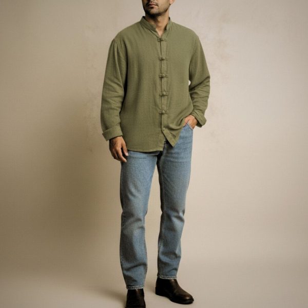 MODEL WEARING OVERSIZED LINEN MANDARIN COLLAR SHIRT