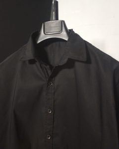 Lans Oversized Pointed Collar Black Blended Cotton Shirt